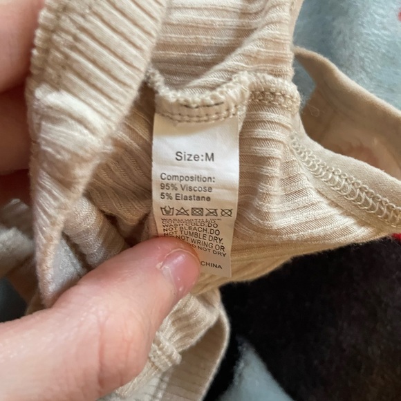 Elegant Cream Ribbed Bra - Picture 6 of 6